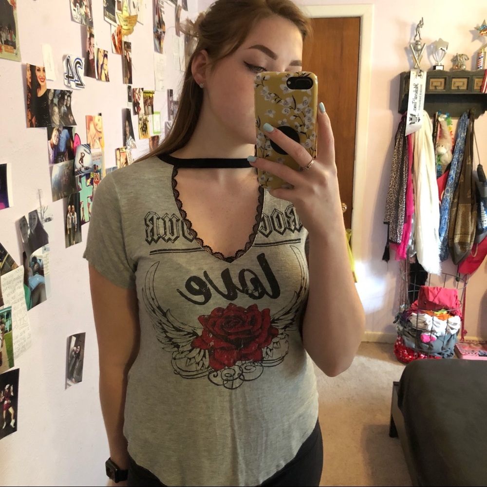 V neck cut T-shirt